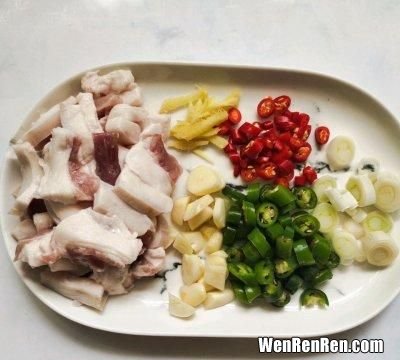 #少盐饮食 轻松生活#「蘑菇炒肉」滑滑嫩嫩，超级下饭??