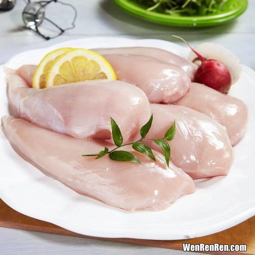 煮熟的鸡胸肉放冰箱保鲜能放几天,煮熟的鸡肉在冰箱里能放几天