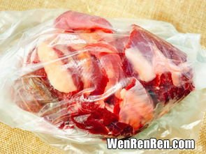 煮熟的鸡胸肉放冰箱保鲜能放几天,煮熟的鸡肉在冰箱里能放几天