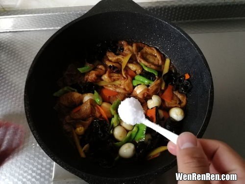干锅滑子菇怎么做,干锅滑子菇的做法