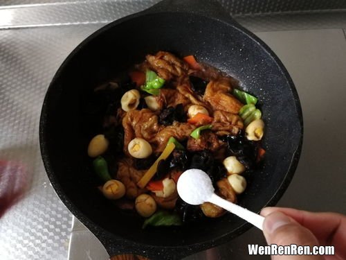 干锅滑子菇怎么做,干锅滑子菇的做法