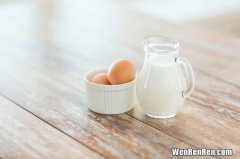 吃完鸡蛋可以喝酸奶吗,吃完鸡蛋能喝酸奶吗