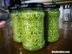 怎样腌韭菜花是绿的,韭菜花怎么腌制的绿