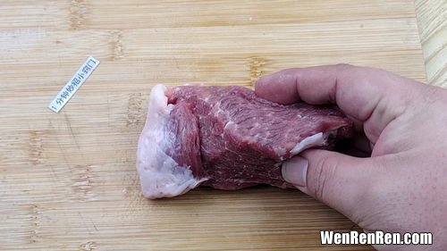 猪肉浅色和深色有什么区别,猪肉深色和浅色的肉有什么区别