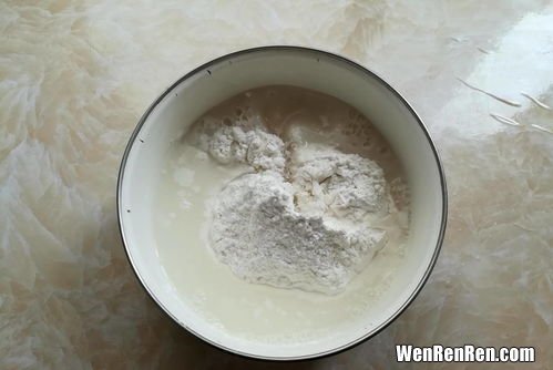 做汤圆的面粉是什么面粉,汤圆用什么粉做的?